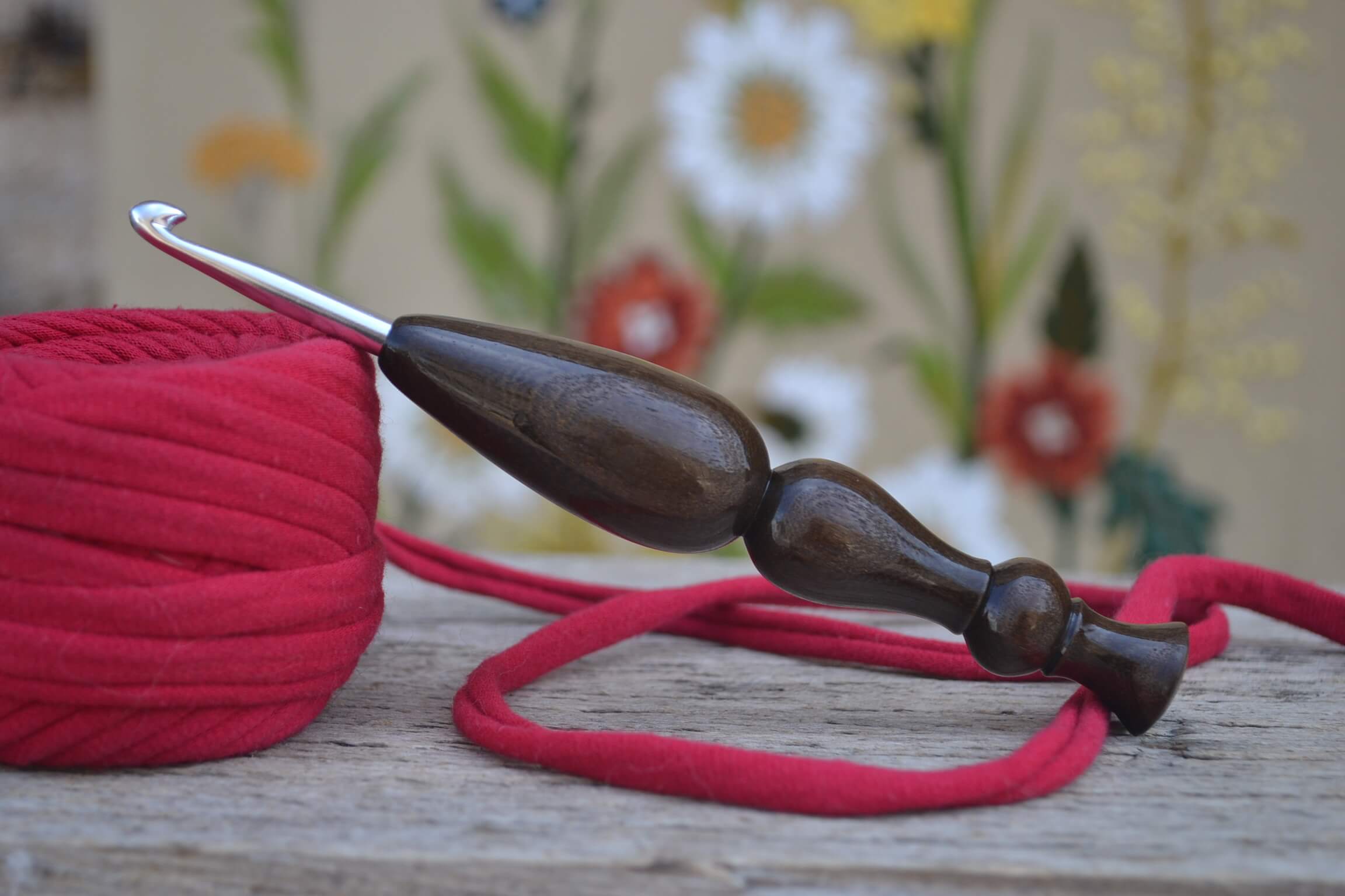 Handmade ergonomic crochet hook 5.5mm – dark mulberry wood with KnitPro tip