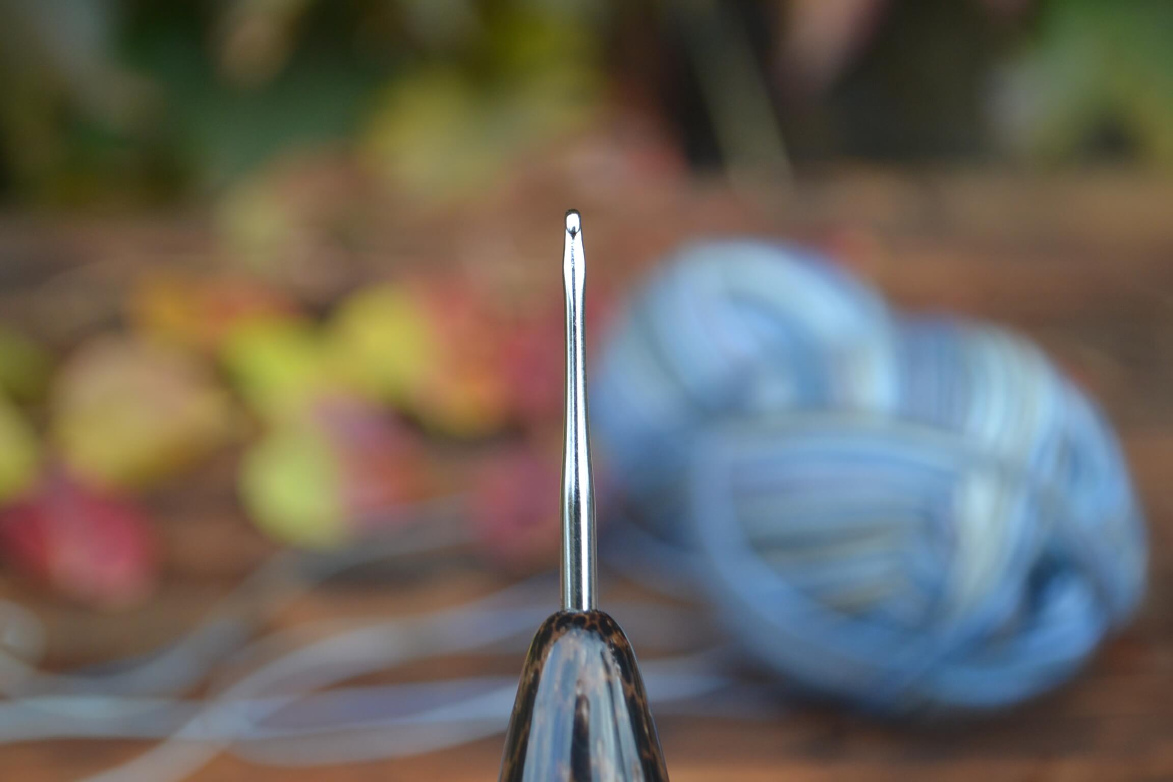 1.75 mm Clover Amour Steel, Black Palm, Chaotic blocks mosaic Ergonomic Crochet Hook 23 mm 16.5 cm #1455-5145 - Image 7