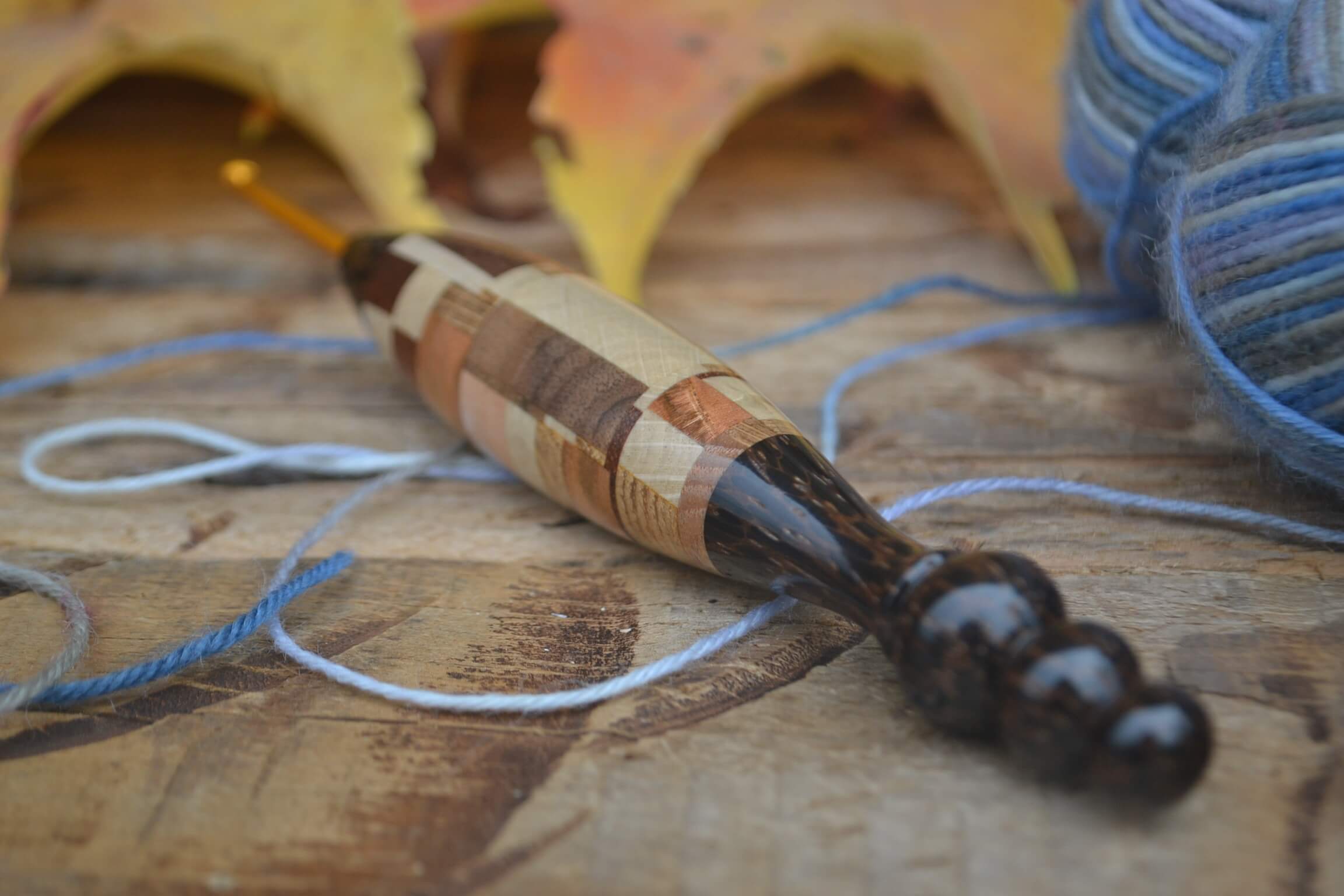 3.5 mm E Clover Soft Touch, Black Palm, Chaotic mosaic wood Ergonomic Crochet Hook 23 mm 17 cm #1469-5159 - Image 4