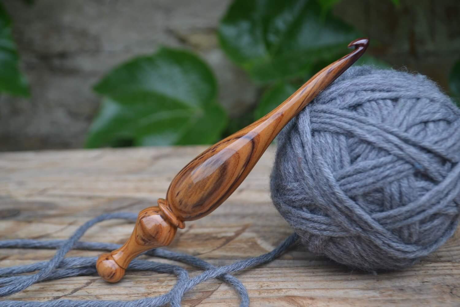 8 mm L Apricot wood Ergonomic Crochet Hook 24 mm 16.8 cm #1649-5339
